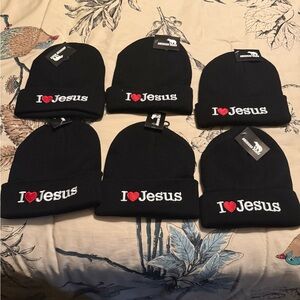 SIX!!! 🖤 'I Love Jesus' Beanie’s